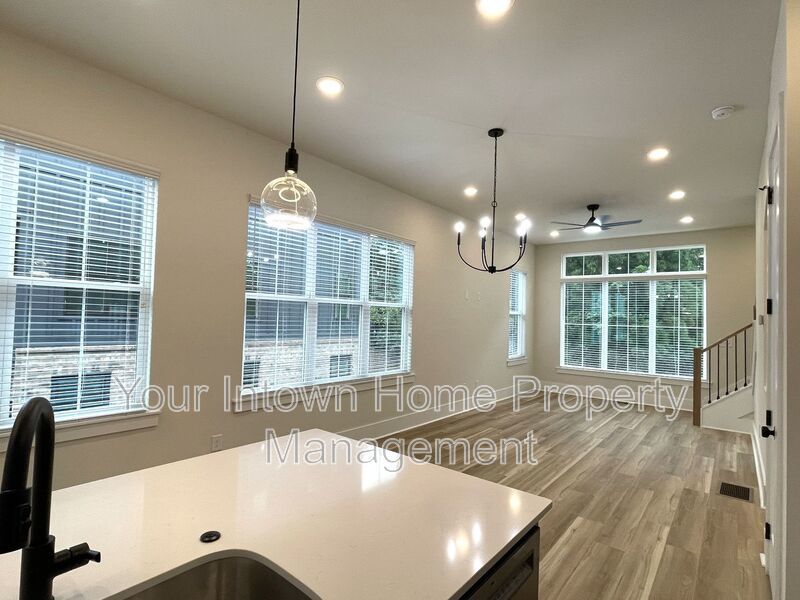 Beltine Beauty - Brand-New End Unit Townhome property image