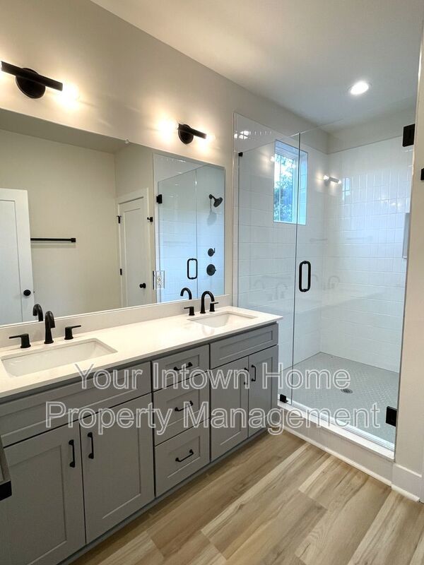 Beltine Beauty - Brand-New End Unit Townhome property image