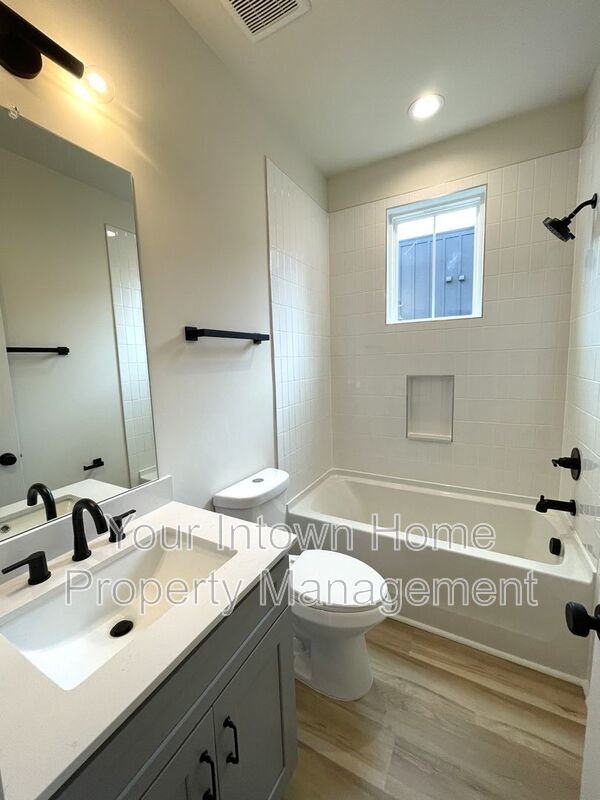 Beltine Beauty - Brand-New End Unit Townhome property image