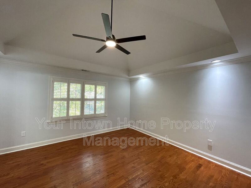 Modern End-Unit Townhome in Old Fourth Ward – Steps to Beltline & Krog Street Market property image