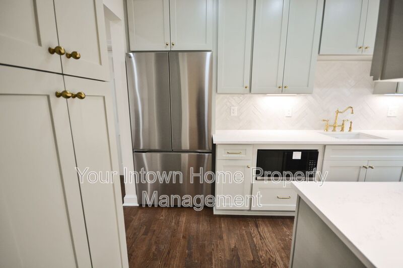 Ardmore Park Charmer – Classic Character with Modern Luxury property image