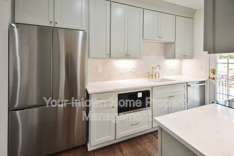 Ardmore Park Charmer – Classic Character with Modern Luxury property image