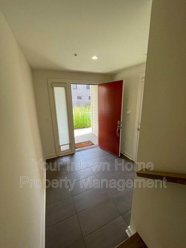 Luxury Townhome - Close to Beltline, PCM & More! property image