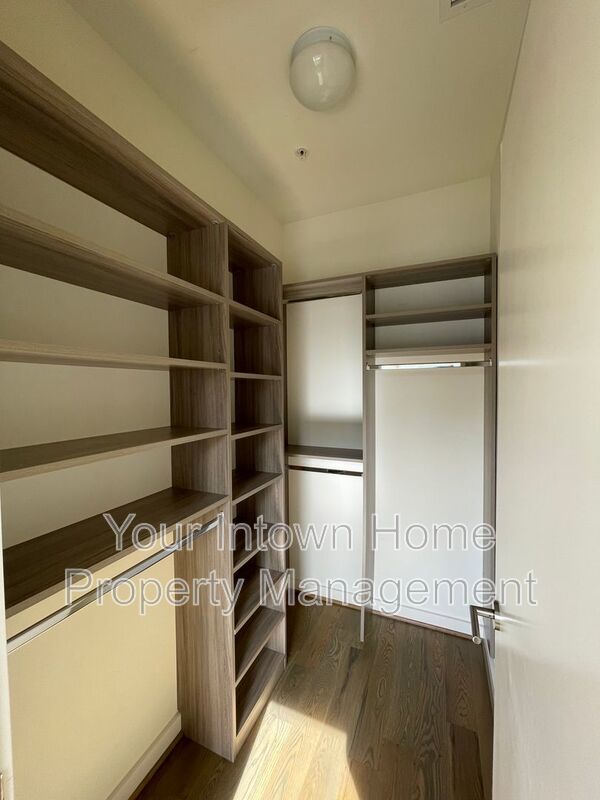 Luxury Townhome - Close to Beltline, PCM & More! property image