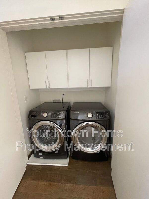 Luxury Townhome - Close to Beltline, PCM & More! property image