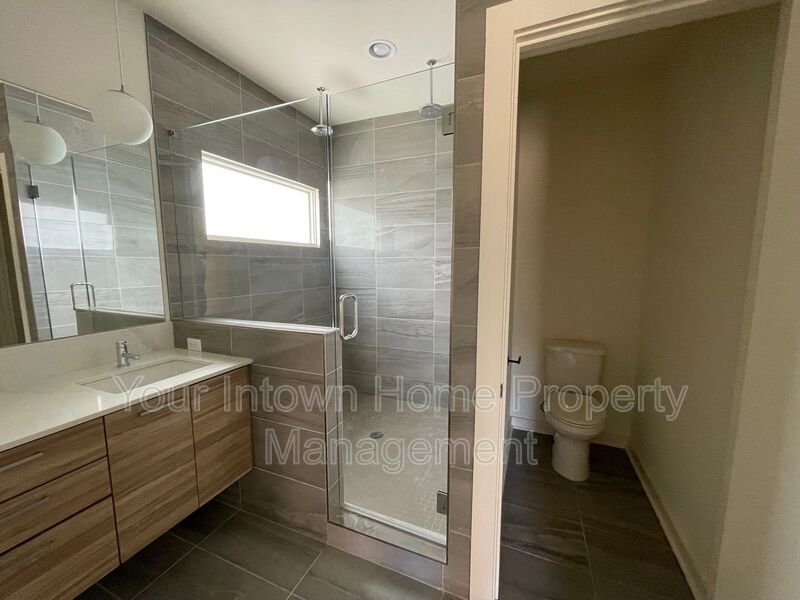 Luxury Townhome - Close to Beltline, PCM & More! property image