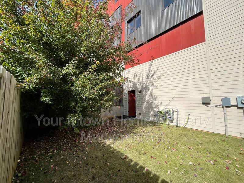 Luxury Townhome - Close to Beltline, PCM & More! property image