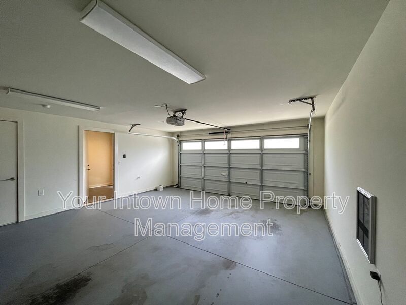 Luxury Townhome - Close to Beltline, PCM & More! property image