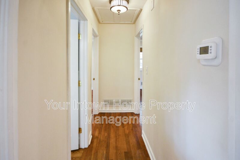 Light-Filled Peachtree Hills Home with Tons of Space & Private Yard property image