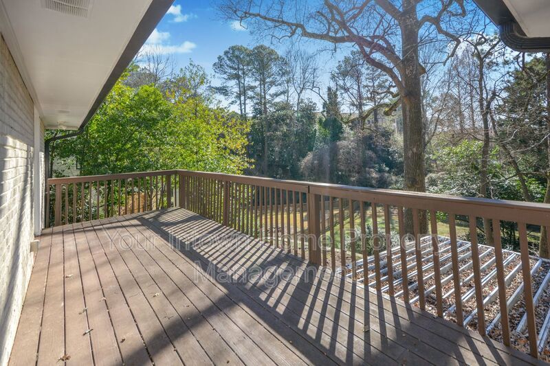 Light-Filled Peachtree Hills Home with Tons of Space & Private Yard property image