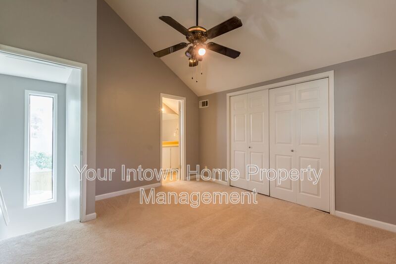 Wonderful Candler Park Home - Fenced Yard - Close to Parks & Candler Park Dining property image