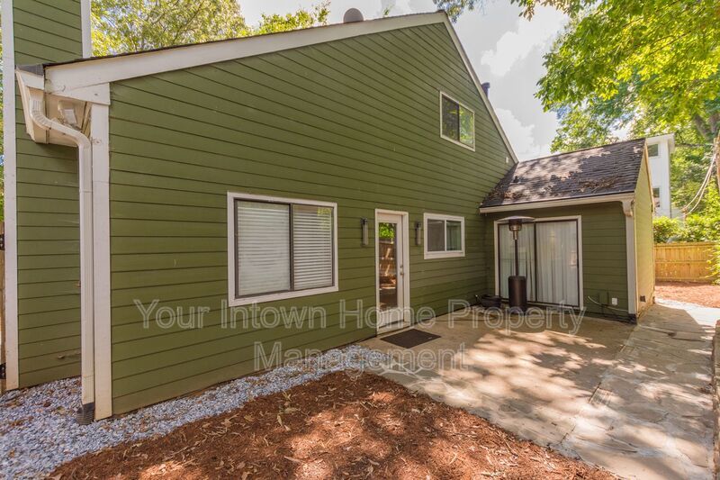 Wonderful Candler Park Home - Fenced Yard - Close to Parks & Candler Park Dining property image