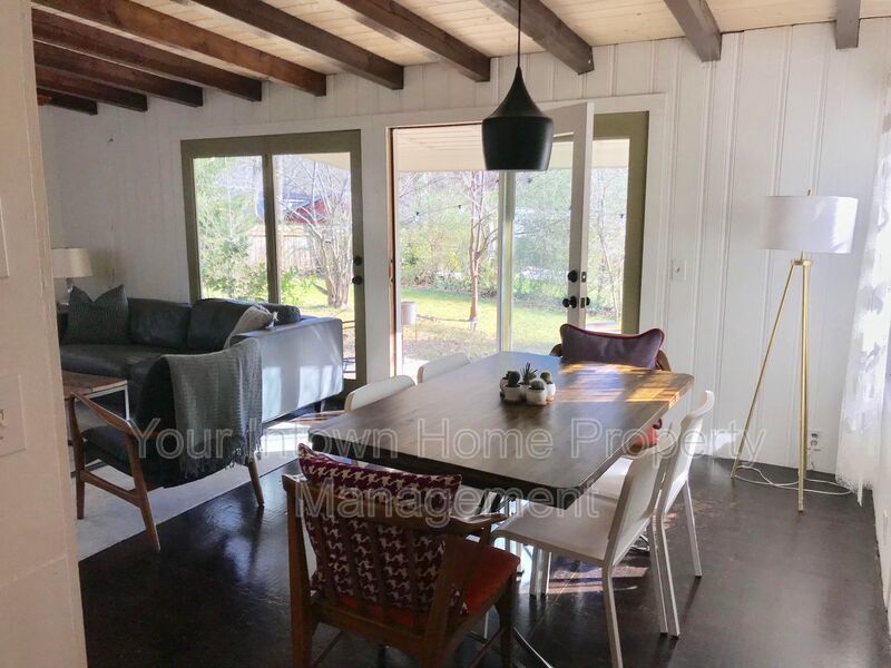 Charming cottage in the city, just steps from the Beltline! property image