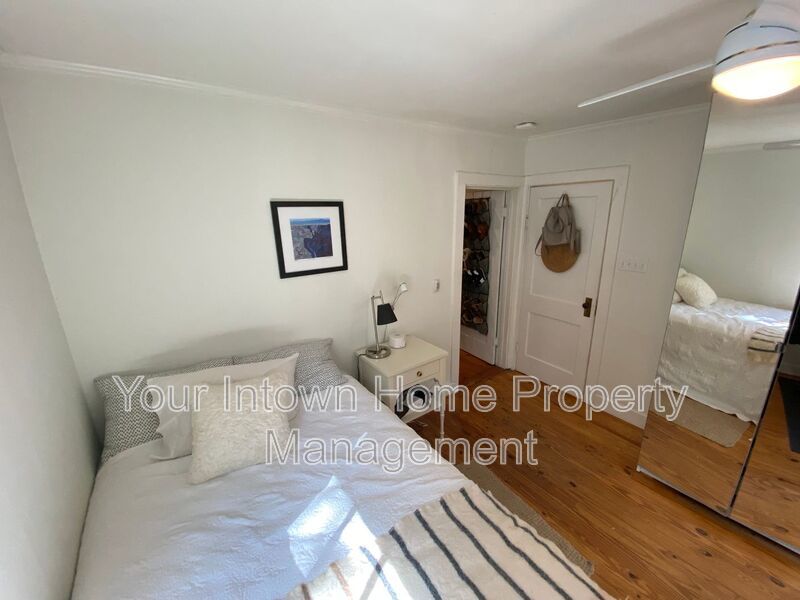 Charming cottage in the city, just steps from the Beltline! property image