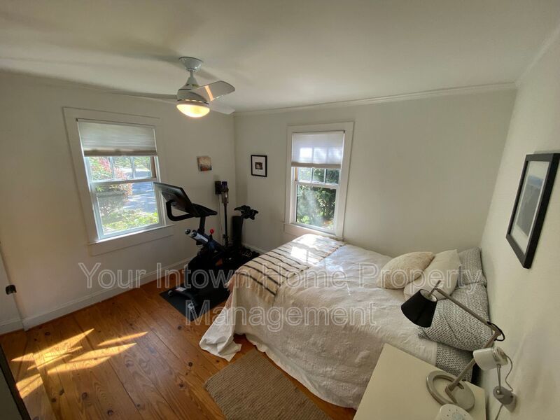 Charming cottage in the city, just steps from the Beltline! property image