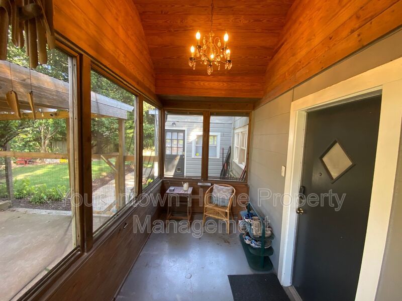 Charming cottage in the city, just steps from the Beltline! property image