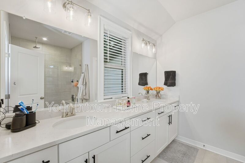 Exceptional Decatur Living at Parkside at Mason Mill property image