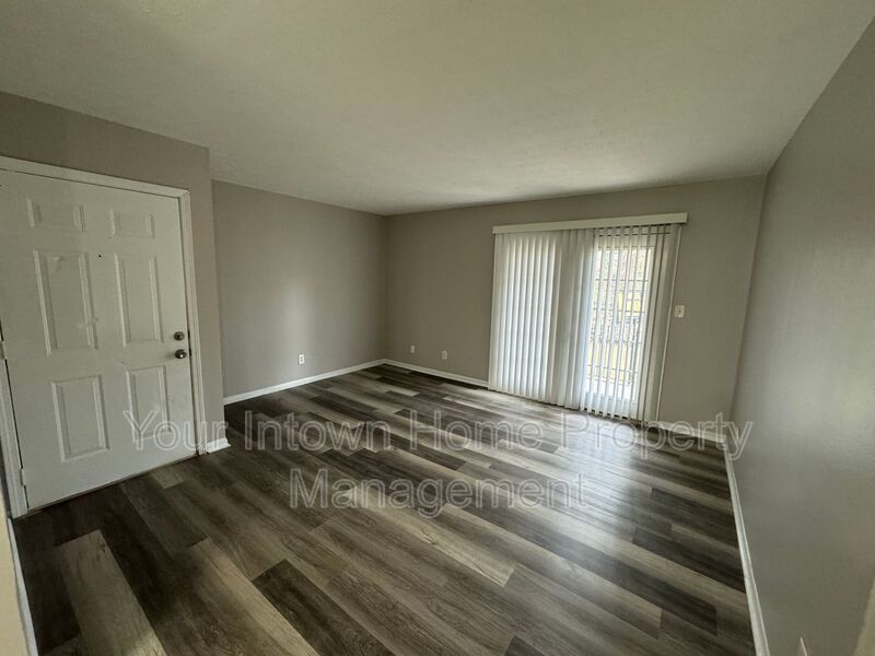 2711 Fairlee Drive Unit A4 property image