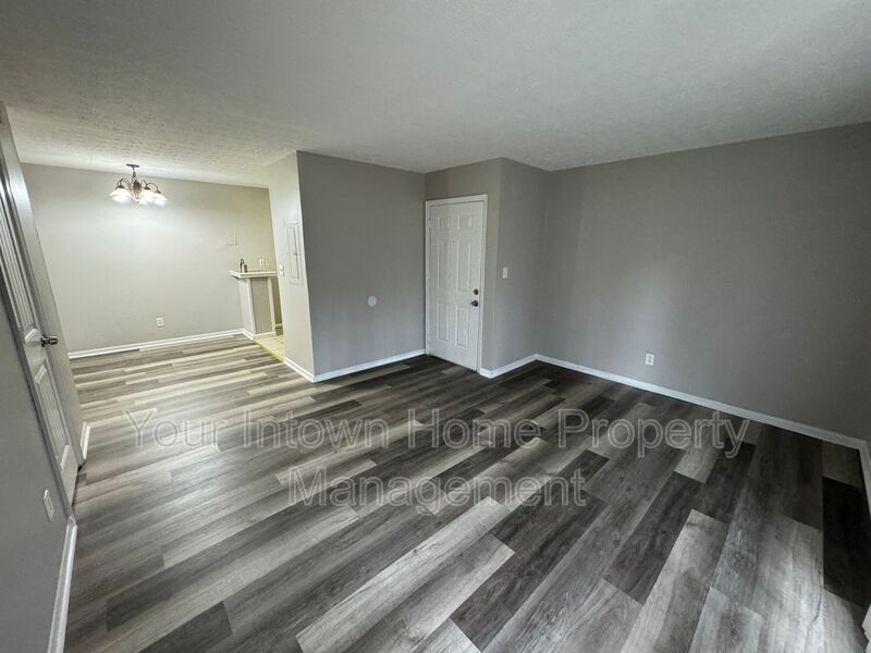 2711 Fairlee Drive Unit A4 property image