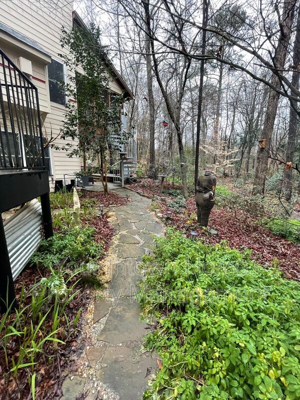 East Lake Commons Studio Unit available property image